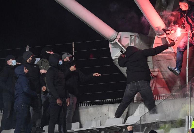 Opet huligani prekinuli utakmicu u Francuskoj 